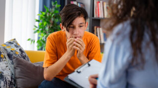 mental health support teams in schools are too narrowly focused on milder issues, a new report has said