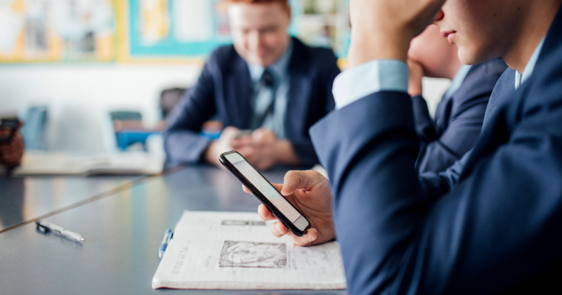 Mobilephoneschoolbanfeat | Schools Week